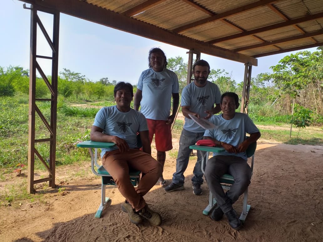 Our first project, #mejkangati, was made together with the Kayapó community!
It was only possible due to our crowdfunding supporters <a href="/catarse/">Catarse</a> !

Do you also want to support us? We’re also at: betterplace.me/mejkangati