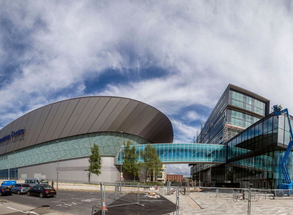 FootAnkleShow's tweet photo. The Liverpool Exhibition Centre is the perfect venue for the Foot &amp; Ankle Show.

Arrive by land, sea or air. Two international airports, 20 minutes from the UK motorway network and close to trains and ferries.

https://t.co/Qccq2FsmAI https://t.co/QMcwjZk1oJ