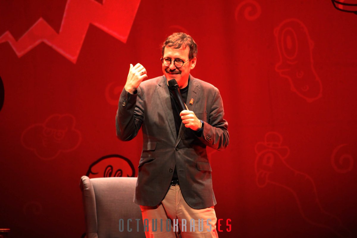 OutletForAll's tweet photo. JOAQUÍN REYES – FESTEJEN LA BROMA

https://t.co/3DYD5rYZqi

#JoaquínReyes #Festejenlabroma #TeatroCuyas #Evento #Humor #LasPalmas #GranCanaria https://t.co/tfXigYUMwh