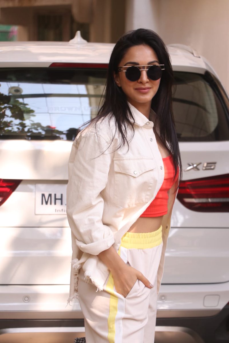 .The stunning <a href="/advani_kiara/">Kiara Advani</a> keeping it stylish in #enricoeyewear's limited edition Cadelag sunglasses