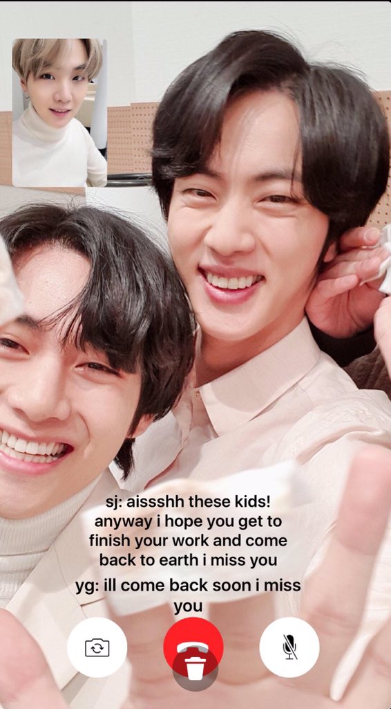Sugarrific_Jin's tweet photo. angels au ot7
wherein years after the war against maxinof, they decided to stay on earth but only come back to heaven for their work
the angels then learned a way to contact each other and yoongi finally used it to call seokjin #yoonjin #epilogue #angelsau https://t.co/nddyIMJnkk
