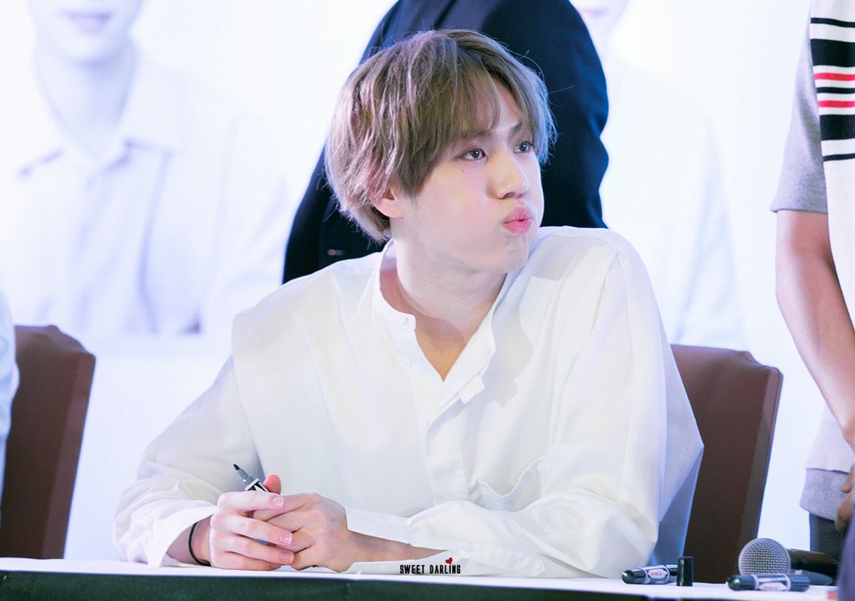 rememberyugyeom's tweet photo. 180224 Yugyeom at the It’s Skin fansign © sweet darling

#유겸 #yugyeom #김유겸 #갓세븐 #got7 https://t.co/k9IIattN2y