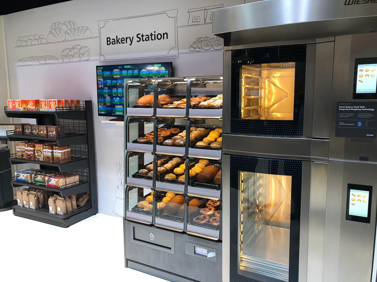 Tijdens <a href="/EuroShop/">EuroShop</a> stonden onze nieuwste technologieën en innovaties, die afval op alle mogelijke manieren proberen te verminderen, centraal in de #Bizerba-booth. Lees meer over Smart Shelf: bizerba.com/nl_nl/lp/smart… #zerowaste #smatshelf #innovation #technology #wastereduction