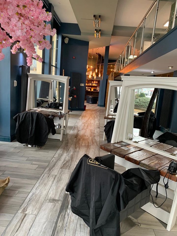 KeratinRev's tweet photo. We're ready for our first Keratin Revolution Specialist Club course day at the beautiful Connor &amp; Company in Derry, Ireland 🇮🇪✨

See you soon.. https://t.co/KmNN3ZjtOv