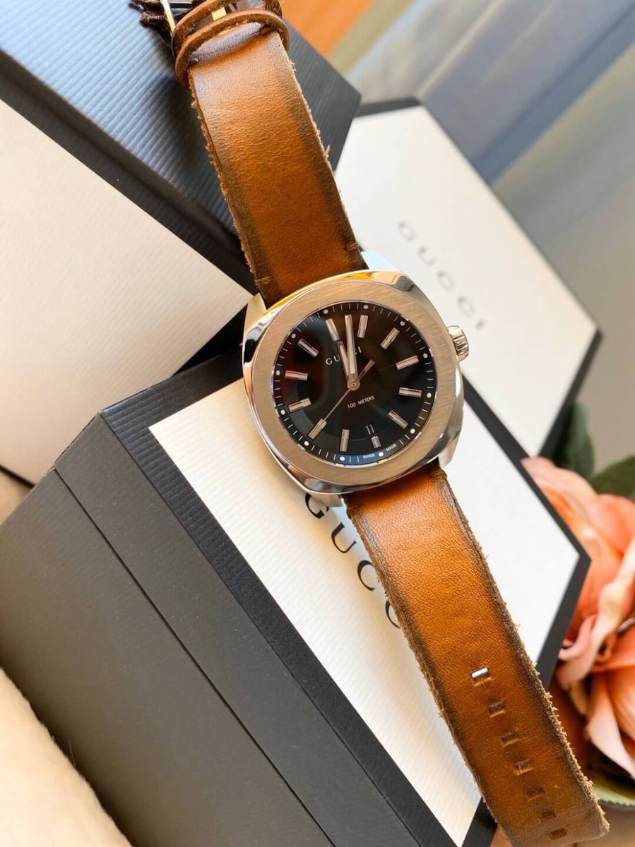 Malinni9's tweet photo. .
                          " GUCCI "
               GUCCI GG2570  Watch 
                  YA142207 44 mm
    price : 25,900 THB free EMS
   ➖ มีประกันค่ะ ออก shop มาเลย

#gucci #gucciwatch #นาฬิกาgucci #gucciแท้ #ของขวัญวันเกิดแฟน https://t.co/affqvduTeA