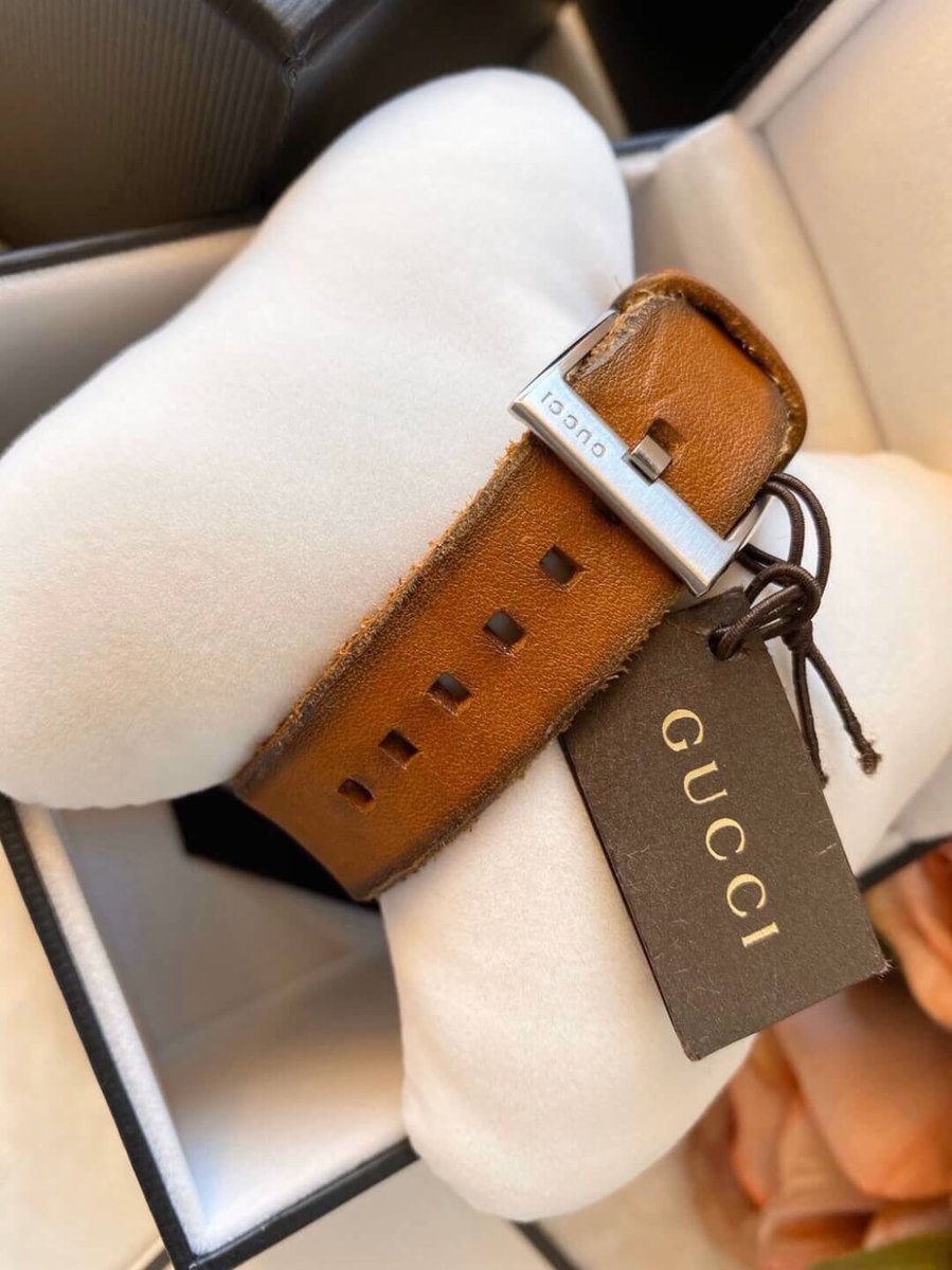 Malinni9's tweet photo. .
                          " GUCCI "
               GUCCI GG2570  Watch 
                  YA142207 44 mm
    price : 25,900 THB free EMS
   ➖ มีประกันค่ะ ออก shop มาเลย

#gucci #gucciwatch #นาฬิกาgucci #gucciแท้ #ของขวัญวันเกิดแฟน https://t.co/affqvduTeA