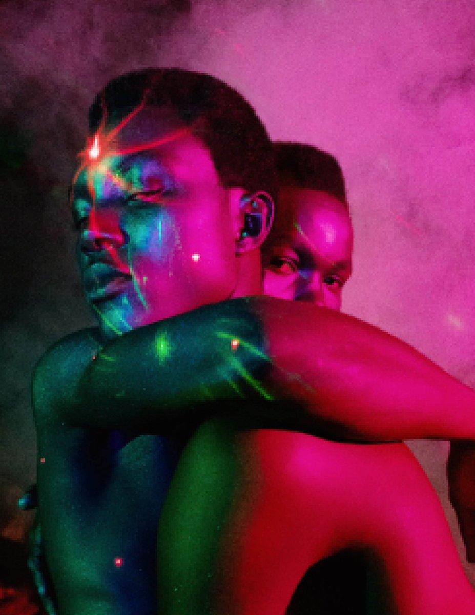 NataalMedia's tweet photo. Amsterdam-based brand @Dailypaper_ heads to Ghana to continue their afrofuturist storytelling for SS20. 

https://t.co/yt4YW6skmQ

#nataalmedia #DailyPaper #SS20 https://t.co/WZuxX2Vr8D
