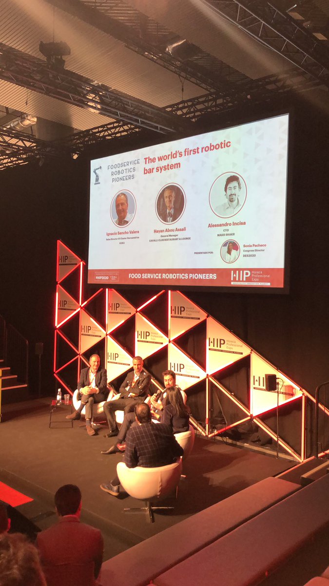 Aprendiendo del futuro de la robótica en el sector HORECA, muy interesante como la robótica ha llegado también a la restauración.  #HIP2020