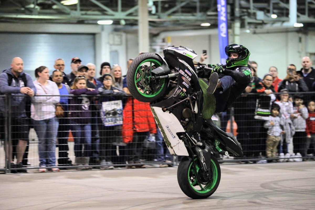Kangphoto's tweet photo. Highlights from the annual Toronto Motorcycle Show #TOMotoShow #Toronto #motorcycle
#OPP #GoldenHelmets @latimerstunts @stuntersinc_cesare 
https://t.co/B6lCKXxexp https://t.co/f6ptR1Qd25