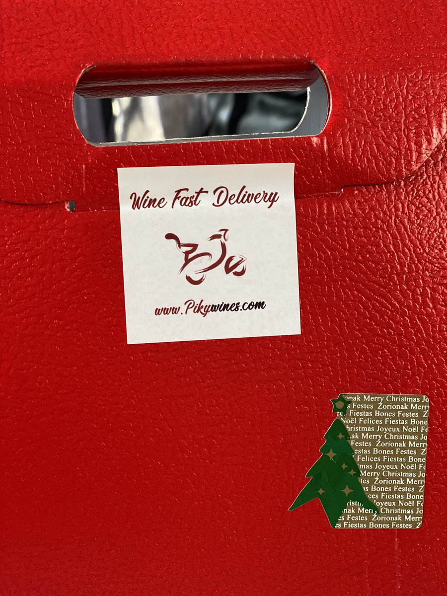 ZoltanCsabaNagy's tweet photo. ¿Conoces #pikywines? El sistema de envío de vinos y cavas premium, que llegará a tu casa en menos de 1h en Barcelona? Más info en mi web. 👇🏻👇🏻

https://t.co/iTT1QQhXEZ  #alimentatutalento https://t.co/v8eolTU0yk
