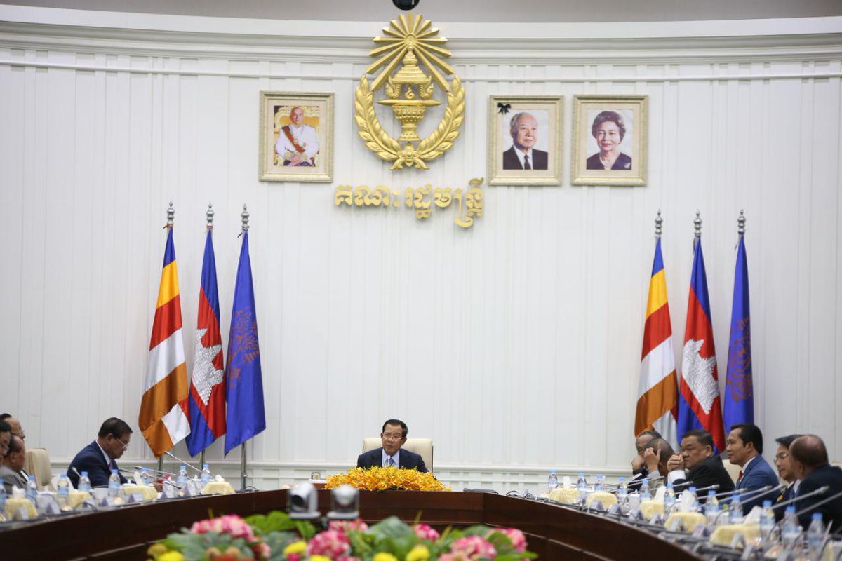 PhirumRa's tweet photo. PM Hun Sen: US-CDC’s Clarification Give Cambodia’s Confidence
https://t.co/dY6KBkPMnf
#Cambodia #Peace #Development #Democracy #US #CDC #HunSen https://t.co/iDeakHWgz2
