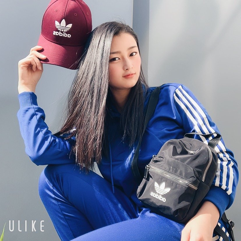 山口 夢菜 19歳 Adidas全身コーデ Adidasさんお洒落なものが多くて店に行くと何か絶対欲しくなる Adidas アディダス Adidasコーデ アディダスコーデ 全身コーデ 山口夢菜 ゆな Yuna 女子高生 Jk コスメ メイク Happy Smile High 山口 夢菜 19歳 Adidas全身コーデ Adidasさんお洒落なものが多くて店に行くと何か絶対欲しくなる Adidas アディダス Adidasコーデ アディダスコーデ 全身コーデ 山口夢菜 ゆな Yuna 女子高生 Jk コスメ メイク Happy Smile High