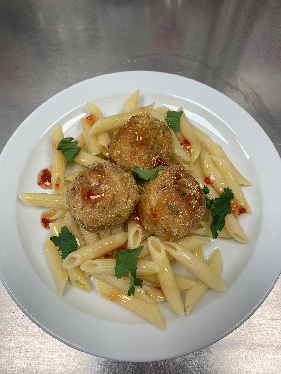 cheftonymulgrew's tweet photo. #spicycarrotballs @VegPowerUK @vegsoc @UKFoodPlan #carrotweek @SAfoodforlife https://t.co/emuEJf0eCk