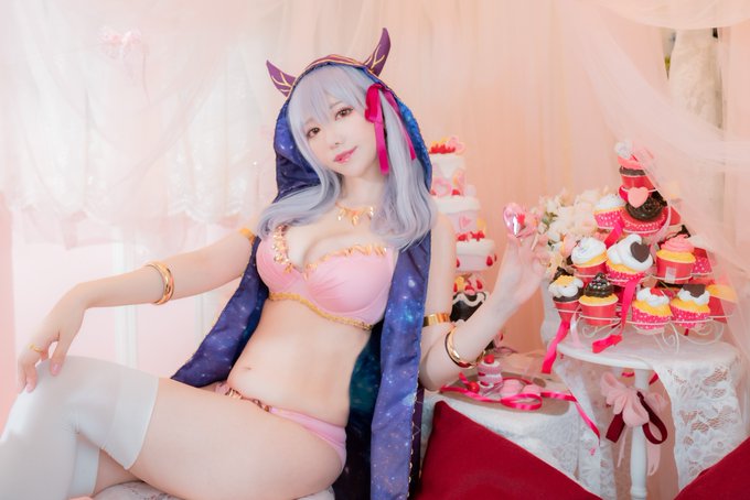 Twitterのコスプレ画像31