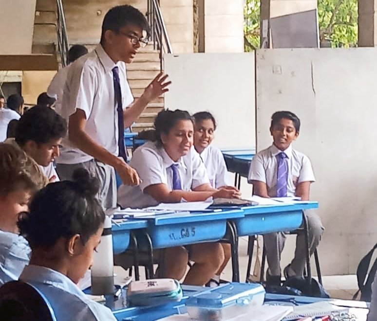 BSC_SSClubs's tweet photo. #Debating over the half term break! 😀👑💯
#BSCDebate have gone from strength to strength during this competition, battling it out against some of the toughest teams, and as a new team, they've done so well!!
@BSC_Principal @BSColomboLK @BSC_SSHead @BSCAlumni1 #GoBSC 👑💯 https://t.co/EA4bHK9vg9