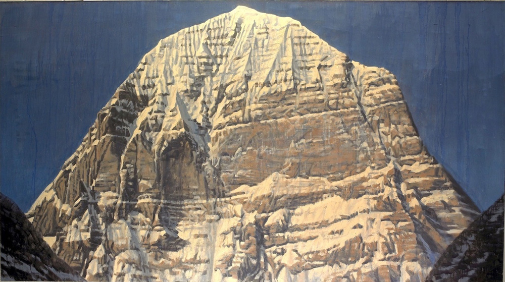HeatonCooper's tweet photo. Opening this week, 'Among Mountains' - paintings by Julian Cooper. Covering the glittering peaks of Peru, Tibet and the Alps, these works, like their subjectmatter, are monumental in size. Come along for an enveloping and very memorable experience. #landscapepainting #oilpaint https://t.co/7Q0v4pBv1m