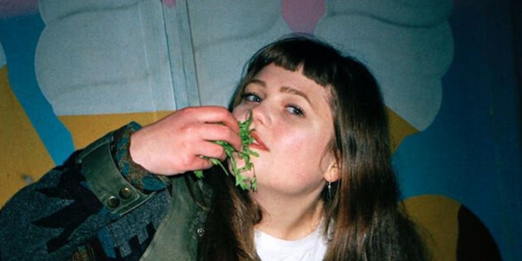 As <a href="/m00nsoup/">Moonsoup</a> demonstrates here, she likes rocket but only in small portions. Her song of the same title is an absolute delight. Come see her play alongside @BrokenChanter &amp; <a href="/randolphsleap/">Randolph's Leap</a> on Saturday, March 21. Just don’t eat too much rocket beforehand seetickets.com/event/broken-c…