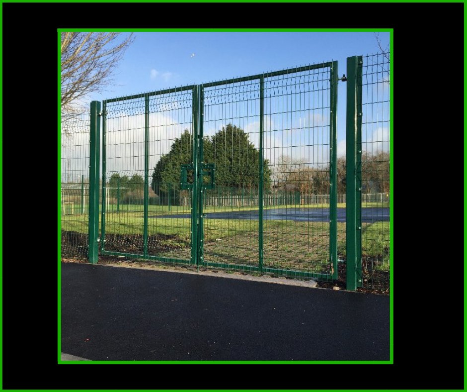 MckayLandscapes's tweet photo. When the time comes for you to buy new commercial fencing, we will tailor our service to your needs, including installing at a time to suit you. Discover more here. 

Visit - https://t.co/SHl5UVShce

#Commercial #Fencing https://t.co/VIPSTQoWcw