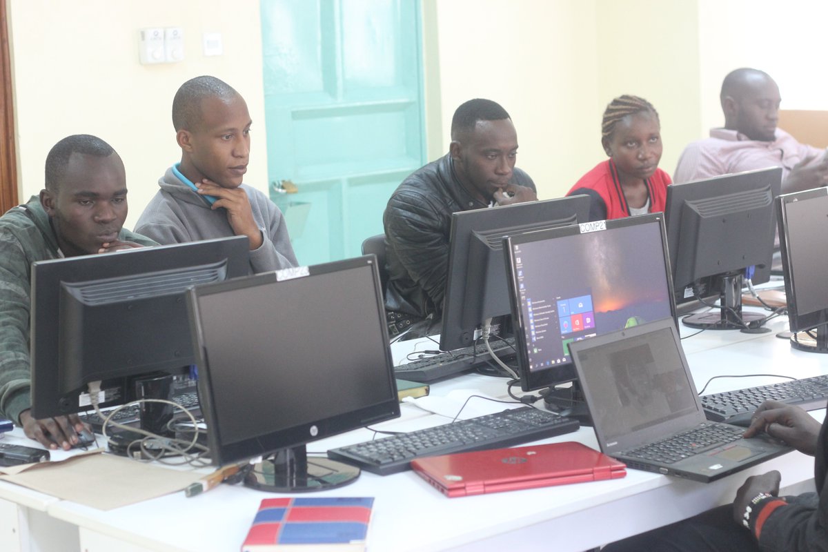 CodezaTech's tweet image. What do you understand by  #Personalbranding ?
 Why is it an important #marketingstrategy in today&apos;s professional industry ? 
Do you want to differentiate your skills from the crowd and make yourself stand out ?.
  Dont miss next sat class at #Mkurukwanjenga By #CodezaAcademy