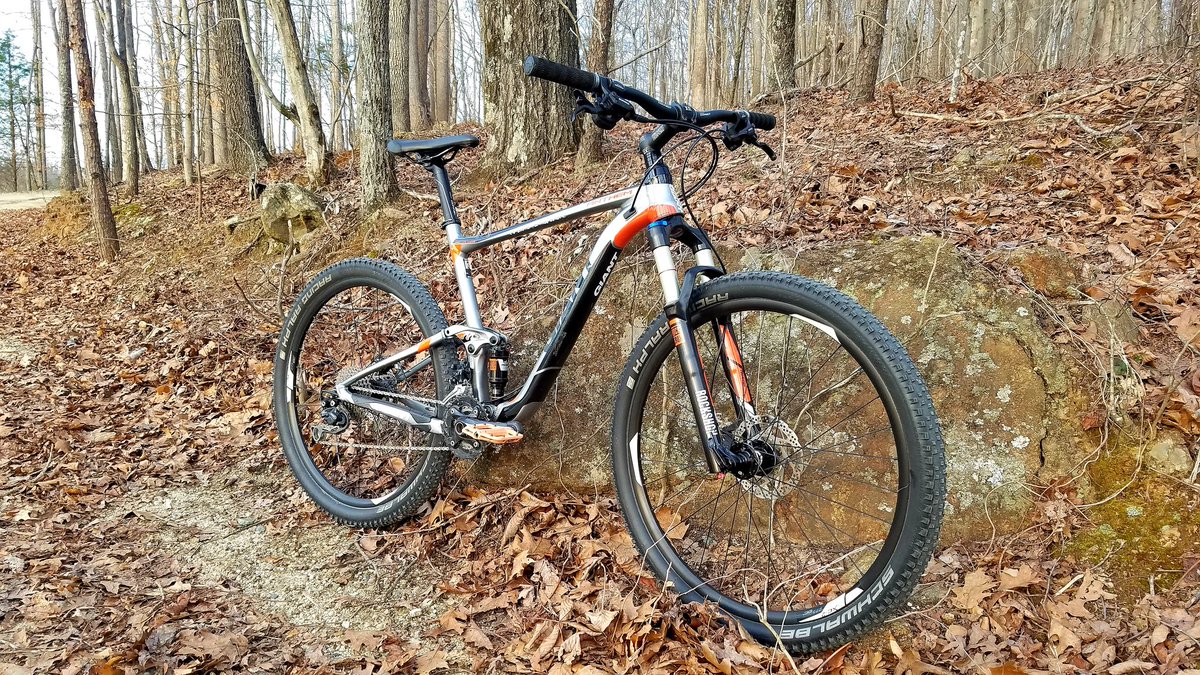 BikesTaG's tweet photo. Nice ride while waiting for the mtb trails to dry!
#ridenc
#ridelife
#ridegiant
#SixSixOne
#661Protection
#RideFastTakeChances
#ProtectFun
#salemlaketrail https://t.co/dlya2gTUWq