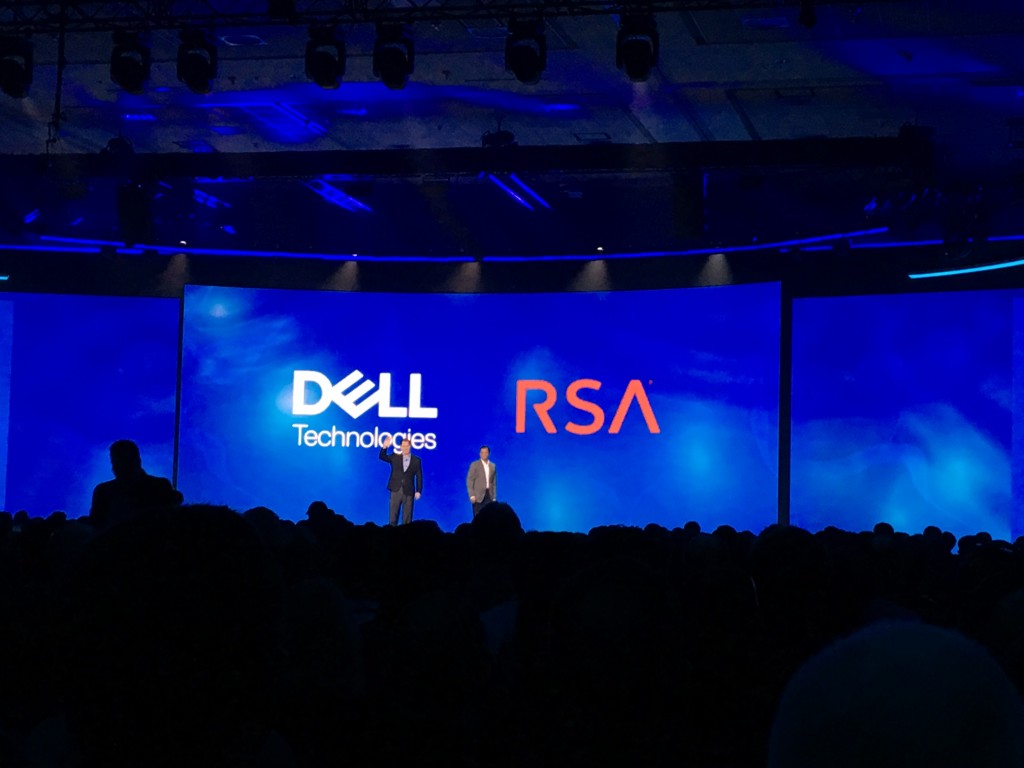 Dell se sépare de RSA pour plus de 2 milliards de dollars #digital itsocial.fr/actualites/del…
