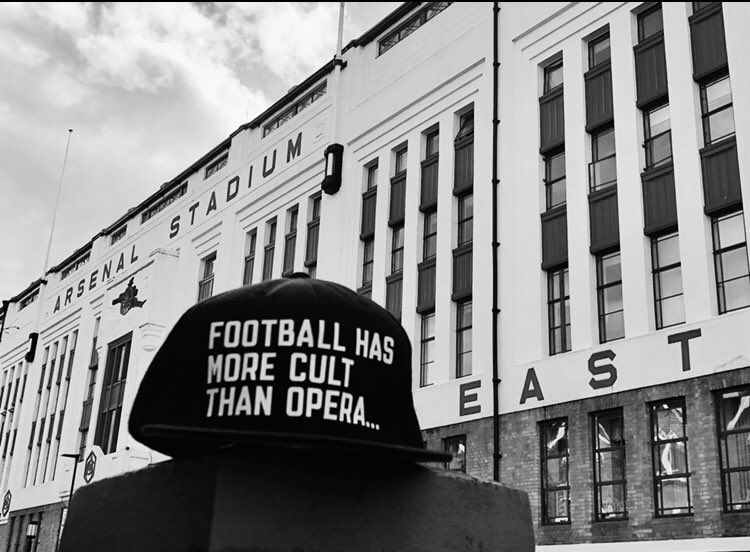 Heerlijk weekend Londen:
Brentford ✔️
AFC Wimbledon ✔️
Spurs Stadium ✔️
Arsenal ✔️

Football has more cult than opera!

#groundhopping #championship #premierleague #leagueone #vincken #pints #hamburgers