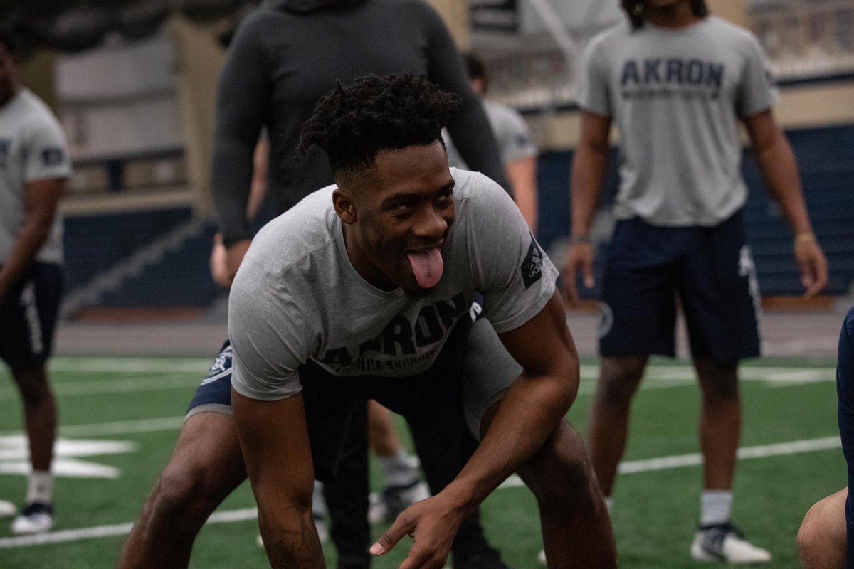 ZipsFB's tweet photo. Easy like Monday morning🎵🎶
#OurWay https://t.co/PChGPGGgww
