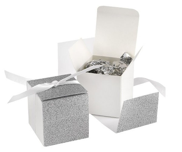 DonaldMax212's tweet image. Your own custom designed favor boxes are the true representation of your quality standards. Good quality favor boxes will boost customers’ confidence in your products. bit.ly/38Xe3P9 #customboxes #ustompackaging #customfavorboxes #printedfavorboxes #wholesaleboxes