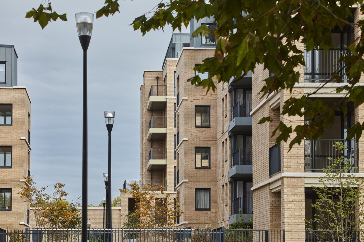 Faust_PR's tweet photo. Brilliant Fantasy House Hunt special from Jill Papworth and @guardian all about Shared Ownership homes featuring @HomesbyCatalyst’s #WestLondon scheme Aspire and @_PlatinumSkies’s Shared Ownership development for over 55’s, Vista in #Poole. https://t.co/WKP65EHdOB https://t.co/LRizyMEoJc