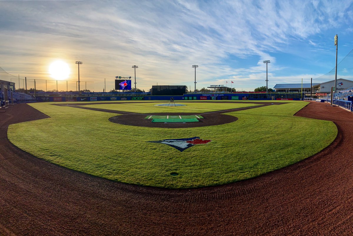 BlueJays's tweet photo. GOOD MORNING ☀️ 

It’s TD Ballpark Opening Day! https://t.co/4ELBEfPBqN