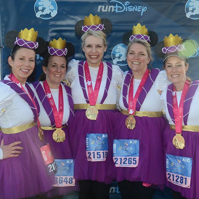 laurabowersruns's tweet photo. We had to go BIG with our costumes since this was our 5th annual #PHMtribe #PrincessHalf weekend together! 💖 Amazing friends, amazing race!! #runDisney
🌸
#phm #princesshalfmarathon #royalminnie #runningcostume #medalmonday #fairytalechallenge #disney… https://t.co/K7LiD54uyy https://t.co/KuWAbjX6Cf