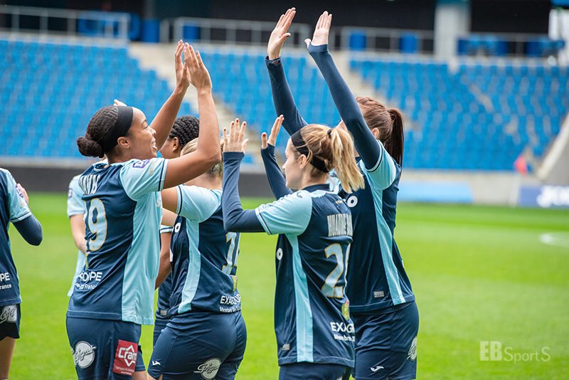 hacfem's tweet photo. Vous voulez voir le résumé du match de nos Ciel&Marine contre l’AS Nancy ? 🤔⚽️
C’est ici 😉👉: https://t.co/IHUfRHLjAc
#TeamHAC #HACFeminines #ObjectifD1 https://t.co/LgS6EHPW3B