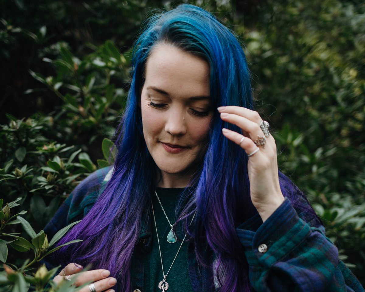 Powervrouw Wieske is de eigenaar van sieradenwinkel Wiezewasjes. Ze is onlangs een online mental health awareness campagne begonnen. Het doel? Laten zien dat je ook succesvol kunt zijn als je een (angst)stoornis hebt. Net als zij. business-bubbles.com/nl/powervrouw-…