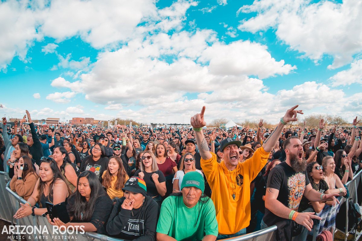 iyaterramusic's tweet photo. Much love to everyone who came out and jammed with us in the desert yesterday! 🌵 @AZRootsFest was one to remember. 📸: @luisdcolato https://t.co/xmmJZXt6op