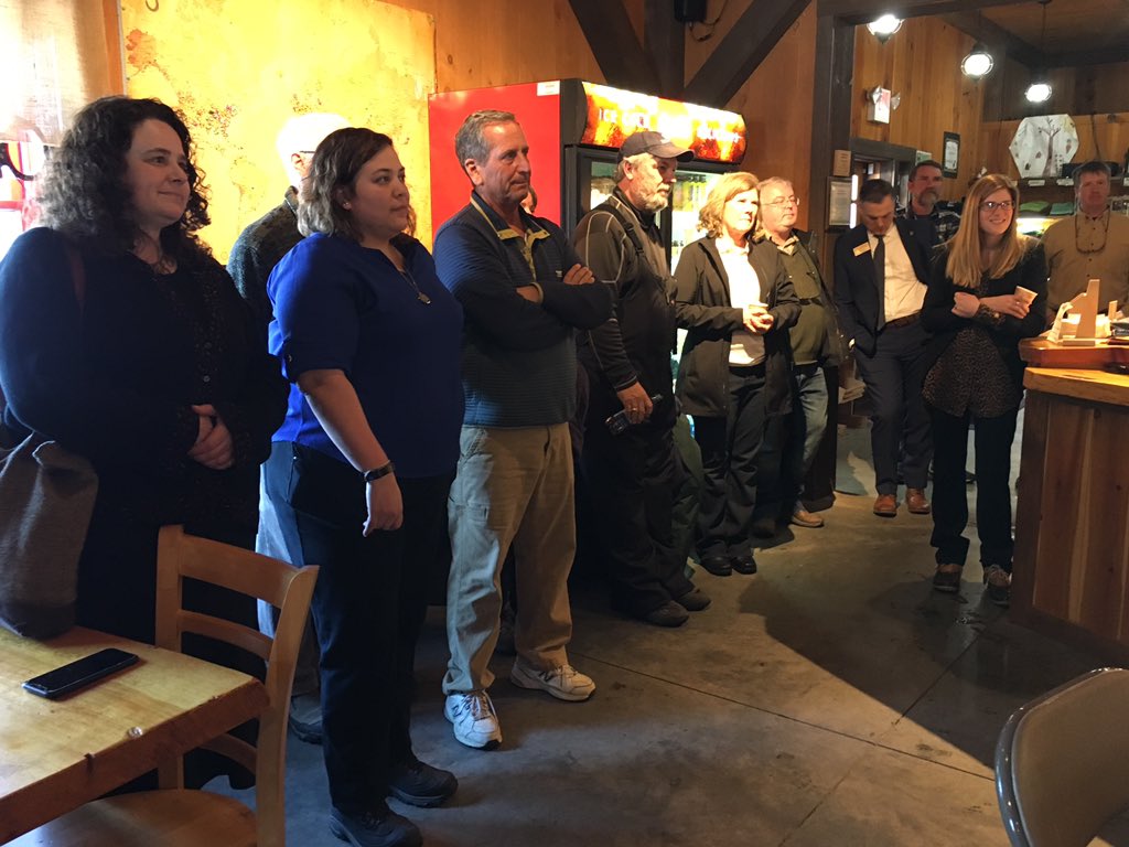 GovPhilScott's tweet photo. Thank you to April's Maple for hosting my team &amp; members of @NCChamberofC for a great lunch as part of #VTCapitol4aDay. Great to chat w/ these employers about workforce challenges and economic opportunities, and to learn more about April’s success here in Essex County. https://t.co/FA001Afvsl