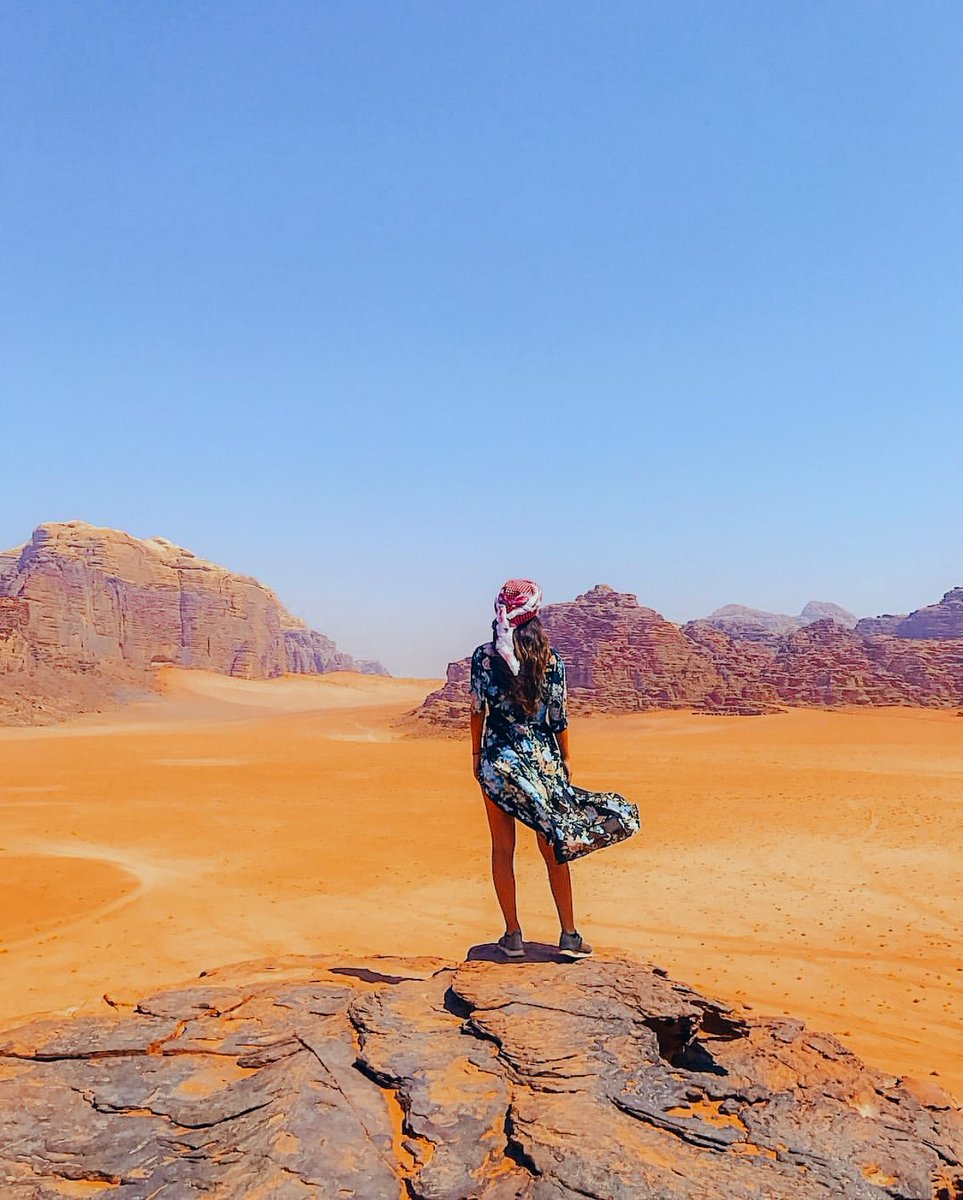 Juntos_Viajando's tweet photo. ✨Hay lugares en el mundo que se te quedan grabados para siempre y #Jordania es uno de ellos

Os dejamos nuestra ruta de 8 días + el presupuesto de este país.
https://t.co/GXUcwiTB8w

¿Ya conocéis este increíble país?
#jordania #wadirum #marmuerto #petra https://t.co/myFPF2ZT9n