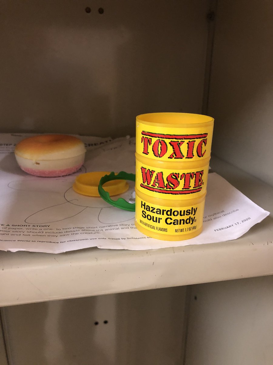 It’s another great day in #MSDR9!

Spending the day <a href="/WashMiddle/">Washington Middle</a> eating lunch, buying pencils, and dodging hazardous materials left in student lockers.

I almost forgot how much fun middle school [and middle schoolers] can be!