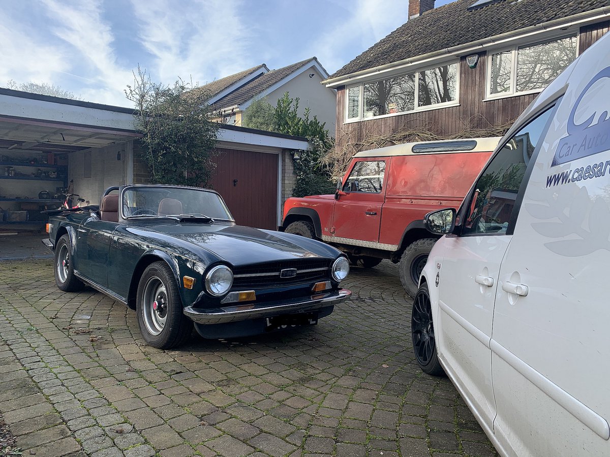 Working here was like going back in time lol
A lovely TR6 needed an old faulty alarm and immobiliser bypassing. 
#triumphTR6 #caesarautoelectrical #caesarcaralarms