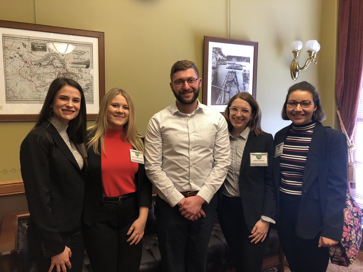 MinorLilli's tweet photo. Big thank you to Michael out of Senator Roth’s office for meeting with us to talk about tobacco and vapor product legislation. We appreciate Senator Roth’s support for not only Tobacco 21, but overall support for tobacco legislation. #T21 #HEAE20 #TIPH @uwlESG https://t.co/LYUX53sVju
