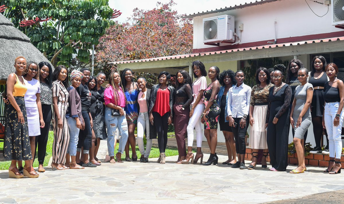 BabeLetsTalkNet's tweet photo. 4/4 #BLTBBC Until next one ladies! Thanks again for the evaluation forms. https://t.co/tNqlctN7JY