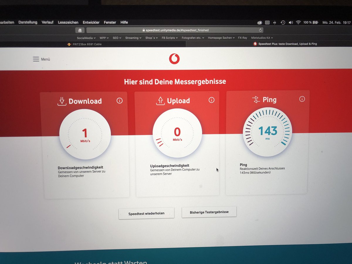 DanielFinkFoto's tweet photo. @UnitymediaHilfe @vodafone_de @vodafoneservice @Vodafone_B2B Mit so viele Mitarbeiter telefoniert und niemand bekommt heute was hin.  🤬😡  jetzt muss ich wieder 3 std. Warten https://t.co/KhJy97riP5
