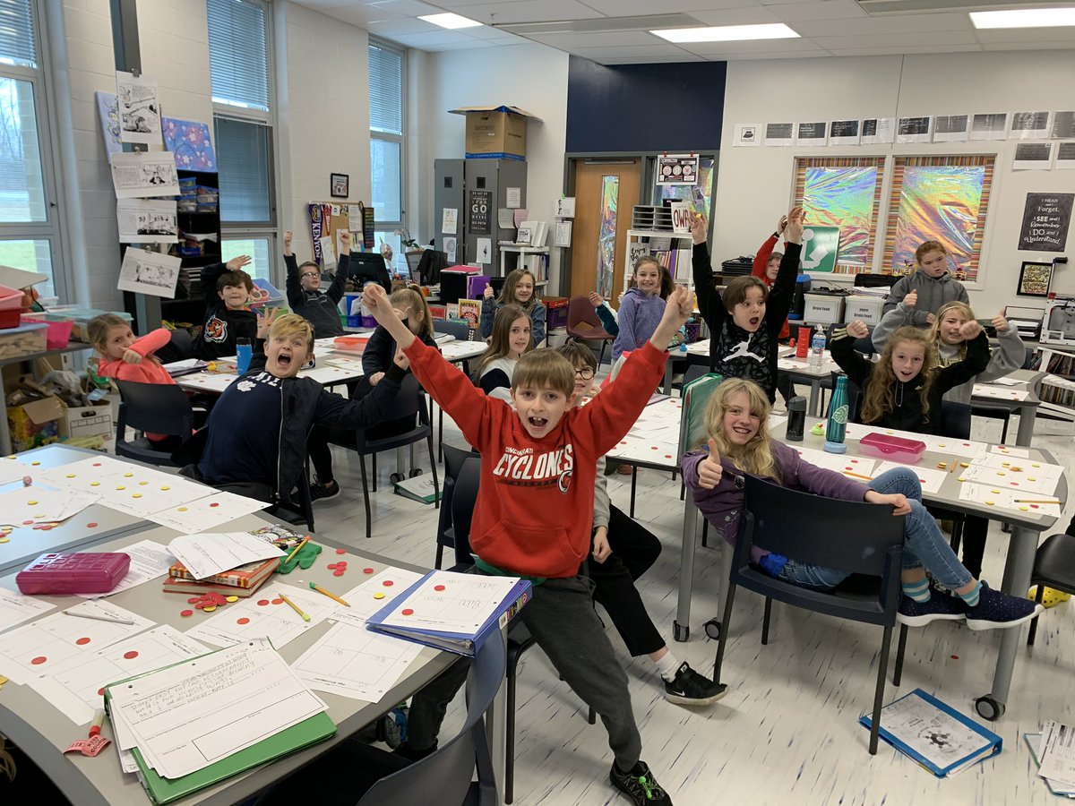 frostteaches's tweet photo. @kunkelteaches @TannyMcG @spanglerteach @WestCler #LoveWC We❤️math at the GLC! We became pros using Papy minicomputers. https://t.co/TY8HASN9Aq
