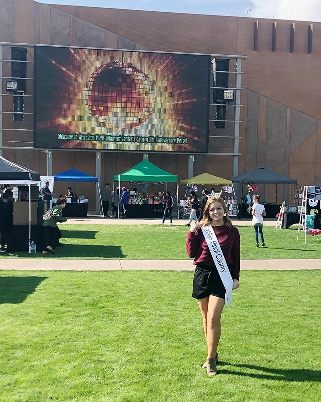 MissPinalAZ's tweet photo. Always a fan of this fabulous sponsor of ours ✨ Thanks for putting the fun in Maricopa, @ultrastaraz 💛
.
.
#sponsorlove #teamalphabet #misspinalcounty2020 #actingthroughlife #artsadvocate #communitytheatre #mao #socialimpact #missamerica #missarizona… https://t.co/6B5pPkjsfn https://t.co/mBYyzhle35
