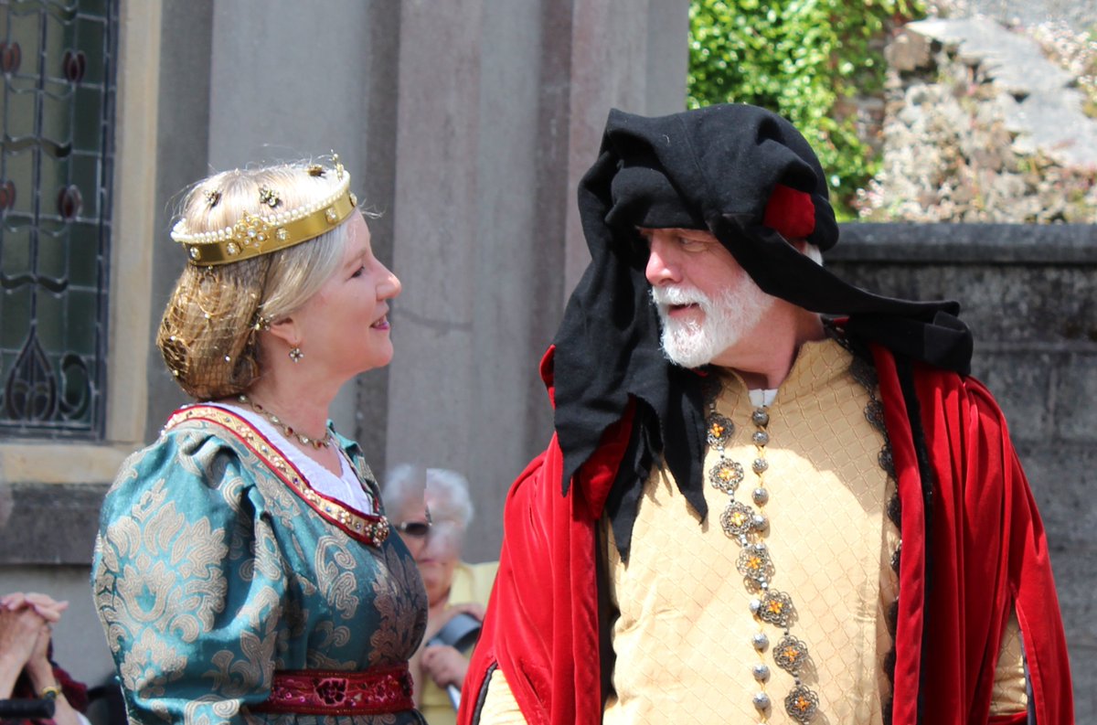 Have you checked our Facebook page recently? We've been sharing lots of #Medieval insights! 

facebook.com/RHDSociety/