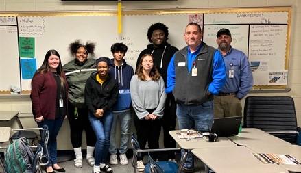 RivieraUtil's tweet photo. We recently conducted mock interviews with Foley High School students. The interviews helped prepare these young adults for their dream jobs and gave us the opportunity to give back to the future workforce. We are proud to partner with our local schools! #rucommunity https://t.co/LhsiBopkmP