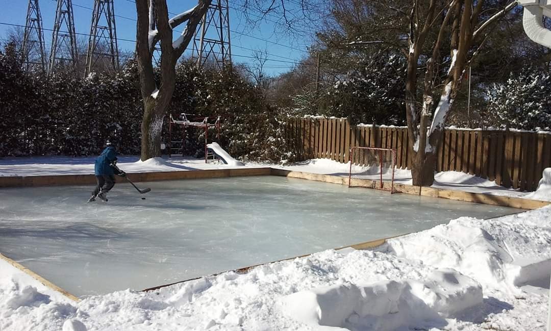 LPCHockey's tweet photo. MONDAY MEMO:

How is your rink doing this year?
We would love to hear your rink stories and see your pics.

Thank you for your likes &amp; retweets!

#lpcha #youthhockey, #community #volunteers #mississauga #gowild #hockey #mondaymemo #hockeyrinks #outdoorice https://t.co/NbQSHYpTOW