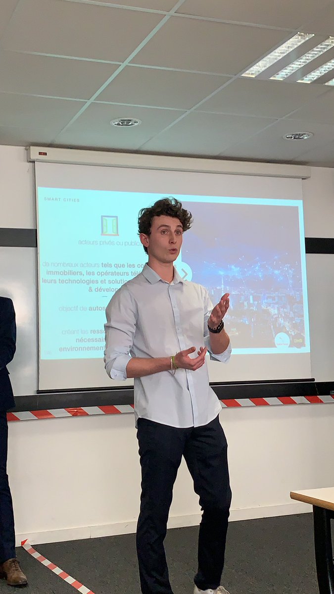 La ville du future, ville seulement connectée ?

<a href="/jbdrdp/">Jean-Baptiste</a> nous explique tout !

#MBADMB #Digital #SmartCities
<a href="/bat_bim/">Bim bat’ boum</a> <a href="/ArnaultChatel/">Arnault Chatel</a>