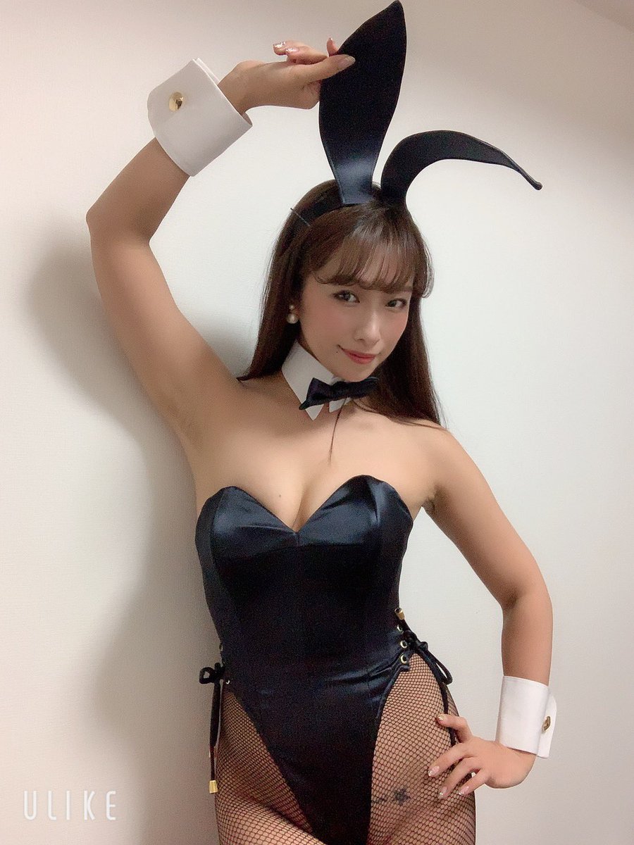 バニーガールの渋谷さん בטוויטר ベーシックサテン黒バニー テカテカホワイト テカテカネイビー スパンコールゴールド バニーガール