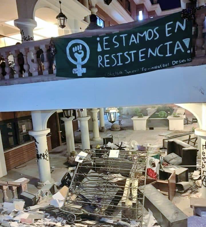 ytzmaya's tweet photo. ¿Tú qué vas a saber de punk, vato? Ellas, todas nosotras, lo estamos haciendo. https://t.co/6xosydQyKS
