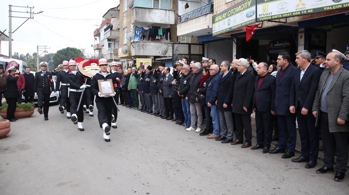 Çayırova gazisini son yolculuğuna uğurladı 